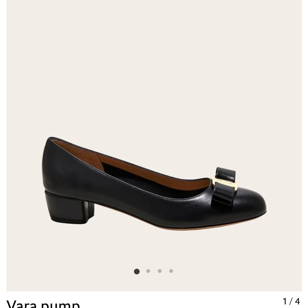 Salvatore Ferragamo Black Leather Vara Bow Low Block Heel Pump